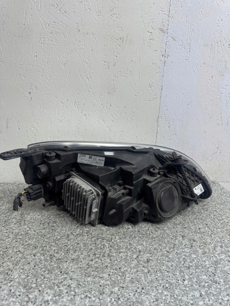 Фара лівий перед full led volvo v40 2 2012-2018r r-design 32228485 Оригінал