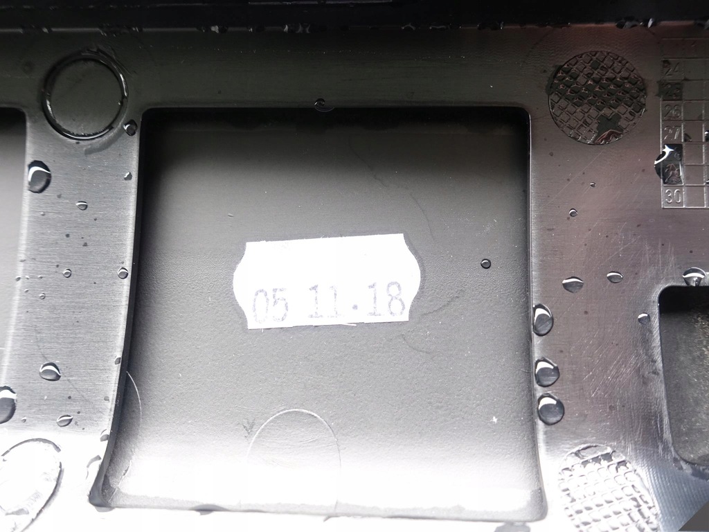 фото №9, Rolls royce cullinan молдинг двері права задня