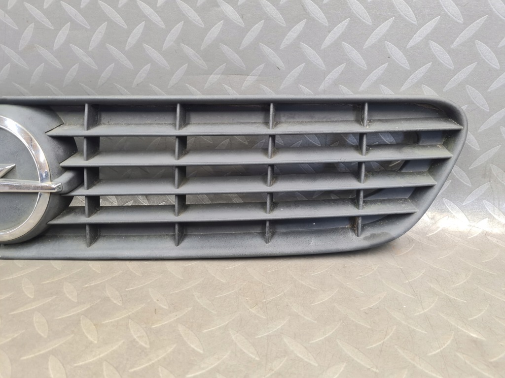 Решётка радиатора решётка радиатора хром бампера opel vectra c irmscher оригинал Оригинал