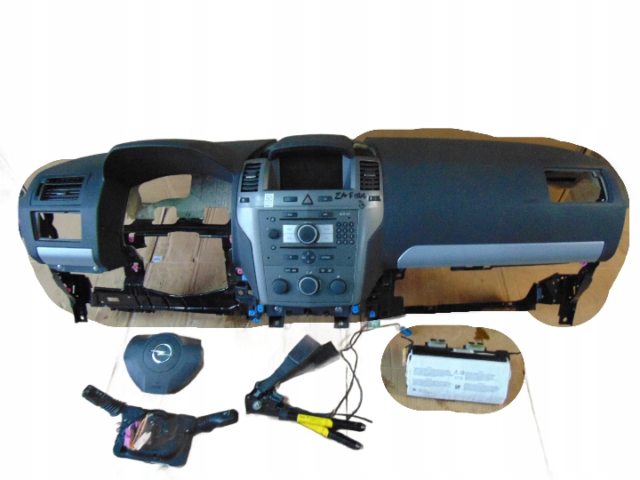 фото №1, Панель приладів консоль подушки безпеки opel zafira b