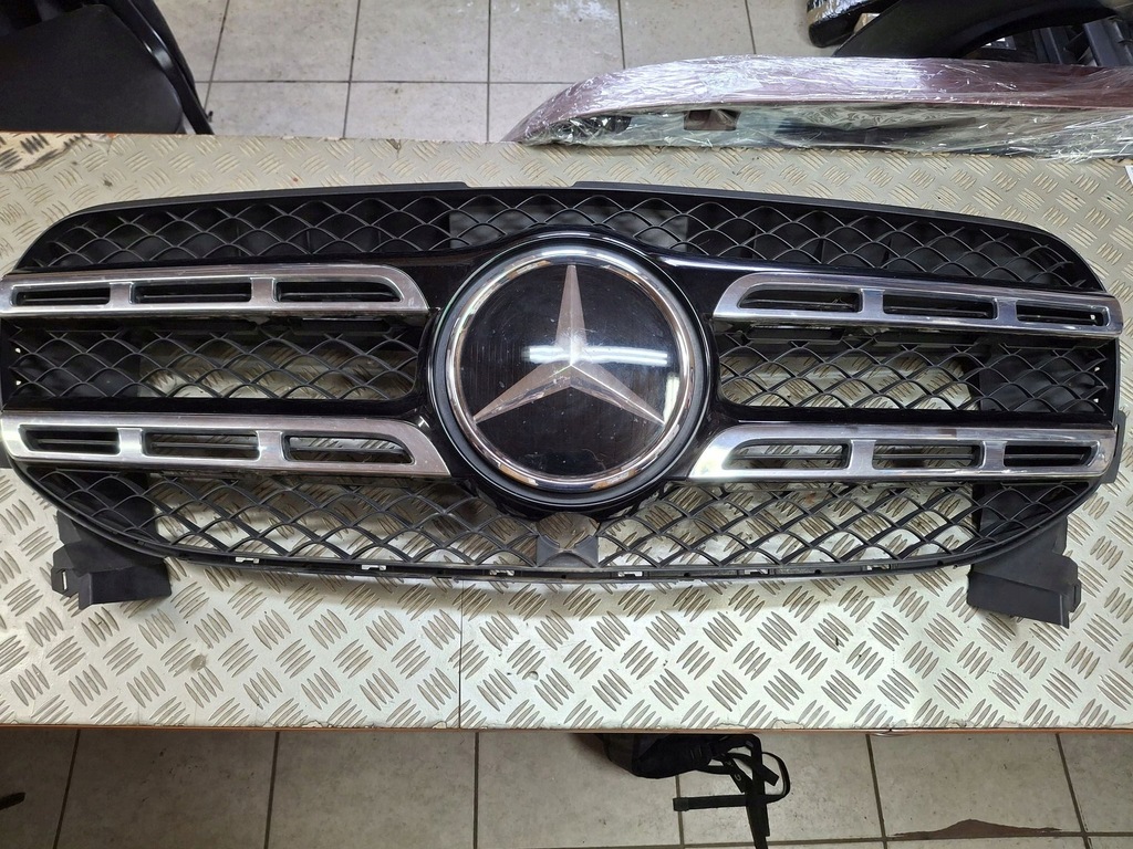 фото №1, Решётка радиатора решётка радиатора mercedes gle ii w167 2019r-