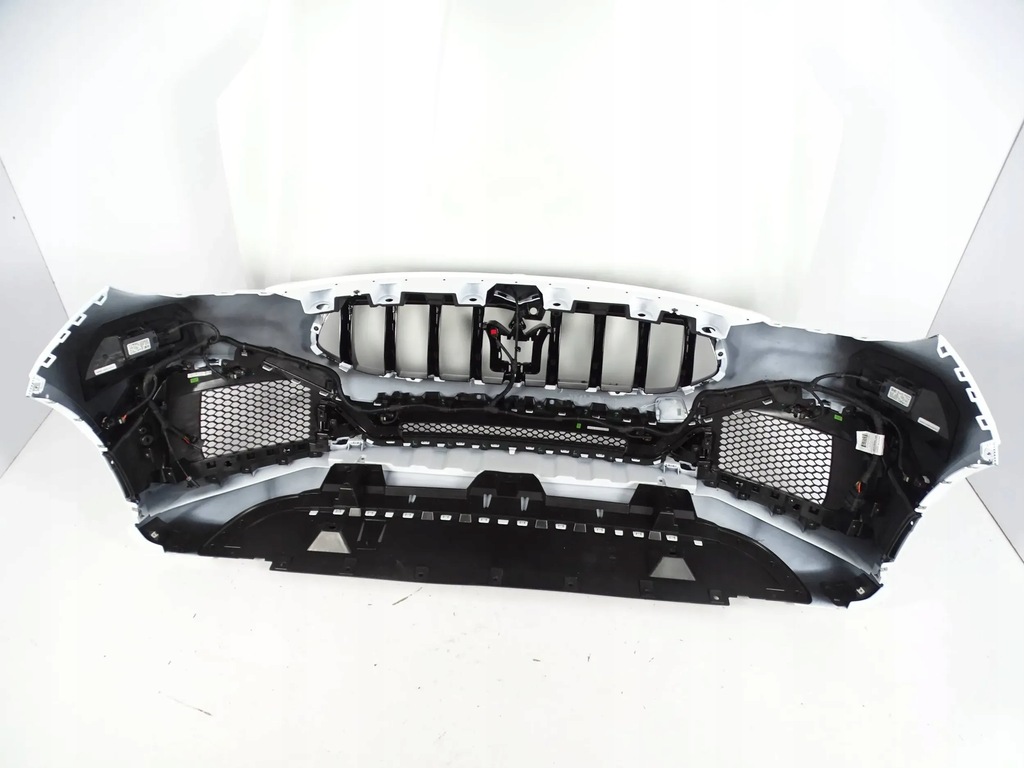 фото №10, Бампер перед передний maserati grecale trofeo карбон