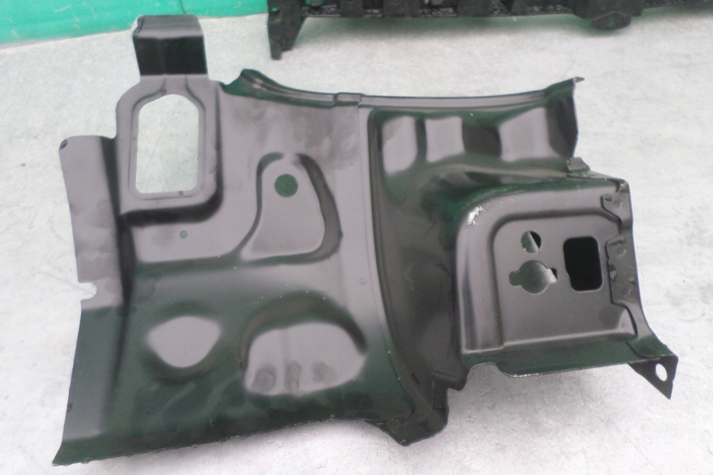 фото №1, Vw arteon панель фары лампы левый задняя крыло 3g8813319