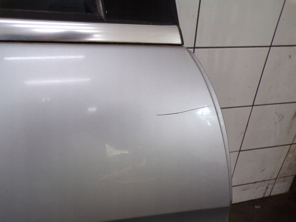 фото №5, Дверь правый задняя mercedes w251 long r klasa lak 775