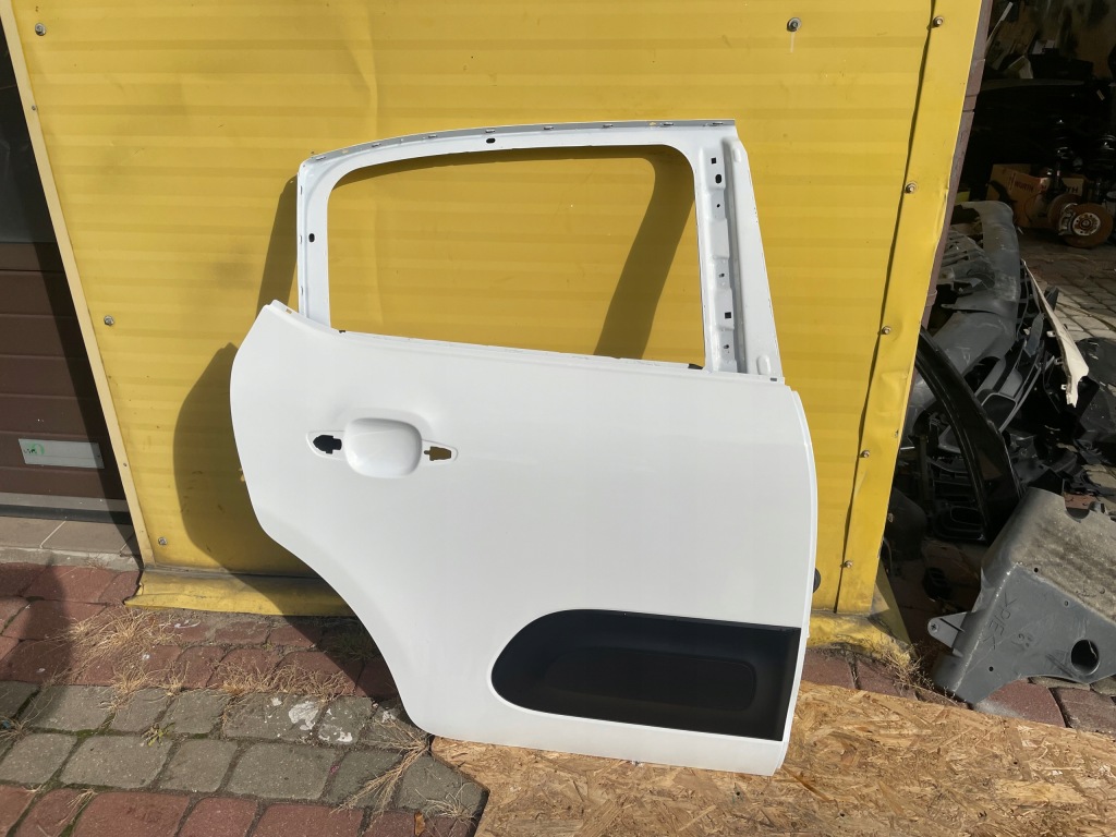 фото №1, Citroen c3 iii lift дверь правое задние ewpb