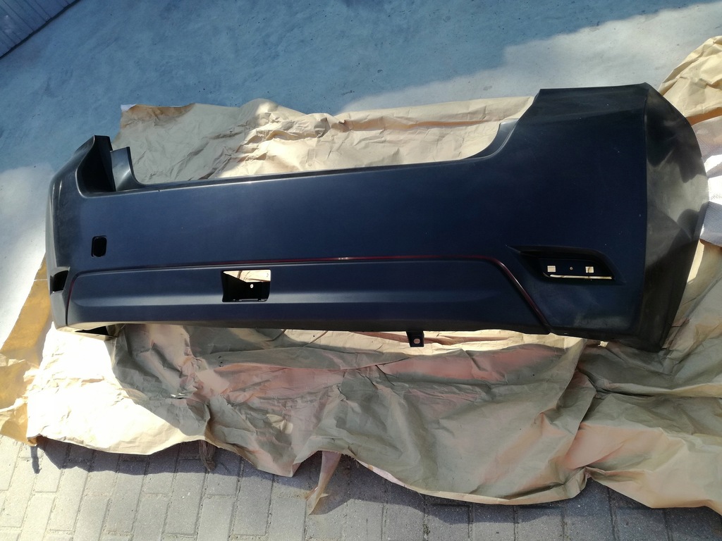 фото №1, Новый бампер задняя subaru impreza 57704fj030