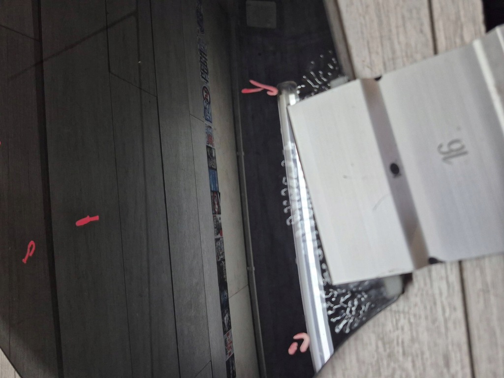 фото №8, 13220. audi q8 rsq8 скло правий задня 4m8845026b