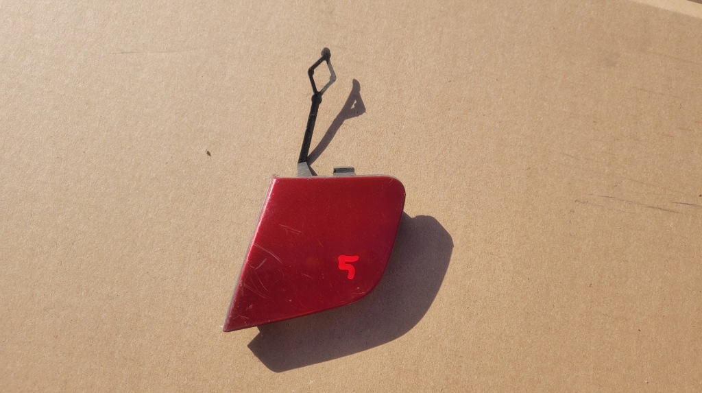 фото №1, Peugeot 2008 заглушка фаркоп бампера перед 9814749577 // 5