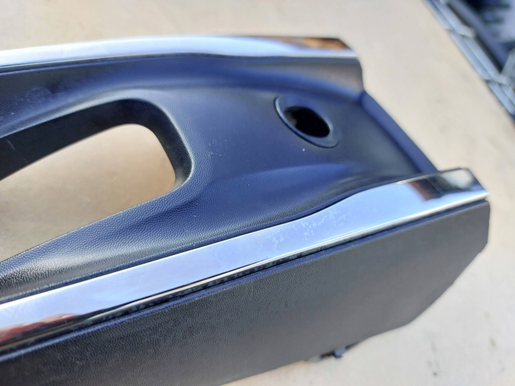 фото №3, Решётка бампера перед левая renault zoe ii