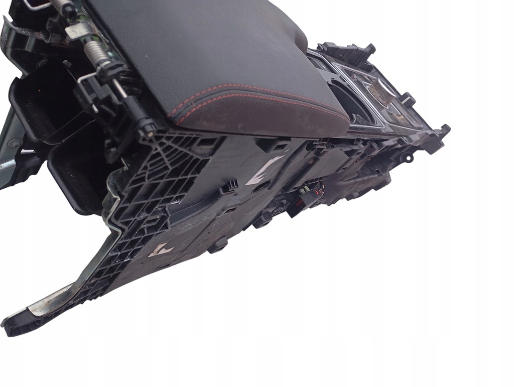 фото №5, Туннель средний подлокотник jaguar f-pace оригинальный номер