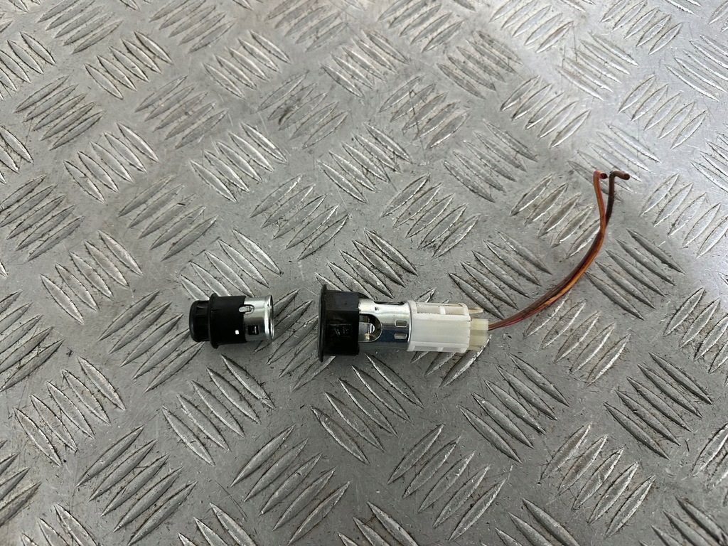 фото №6, Vw skoda seat роз'єм прикурювача штекер 1j0919309