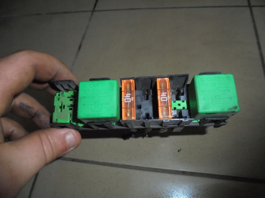 фото №5, Коробка предохранителей peugeot 206 2.0hdi 02'