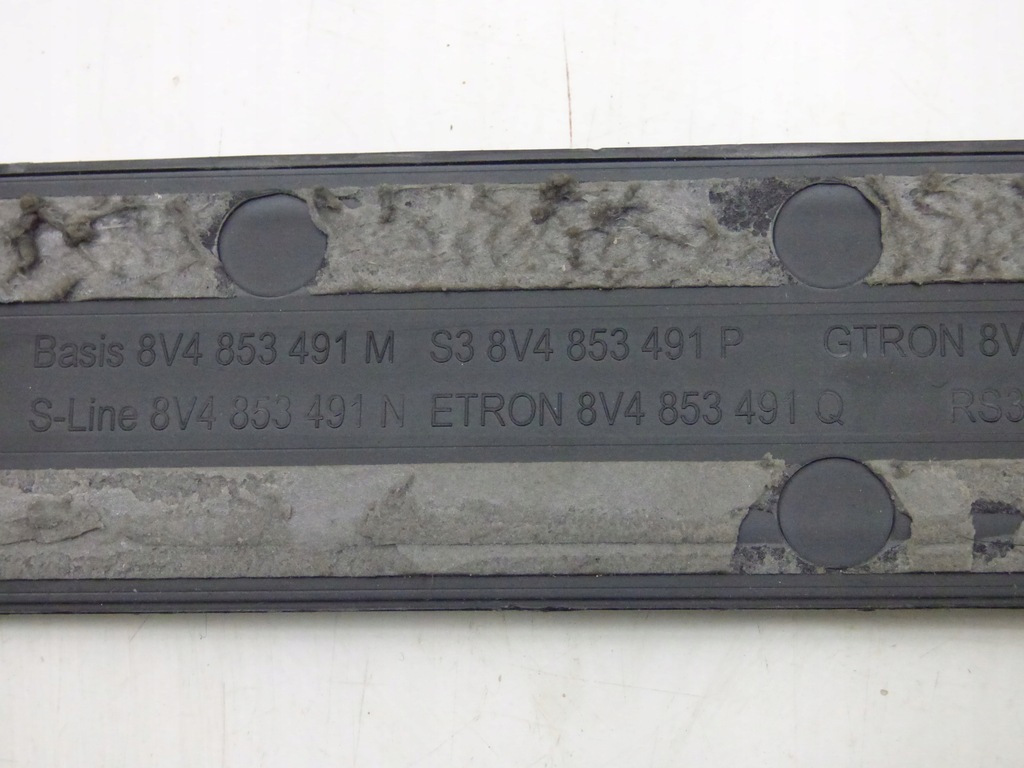 фото №5, Audi q4 sportback e-tron 2024 правая сторона защита накладки передней