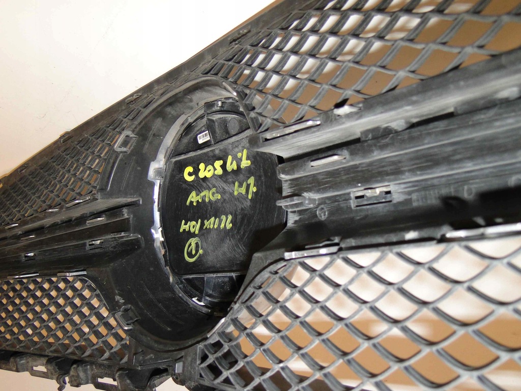 фото №9, Mercedes c w205 205 решётка радиатора решётка радиатора 63 amg камера