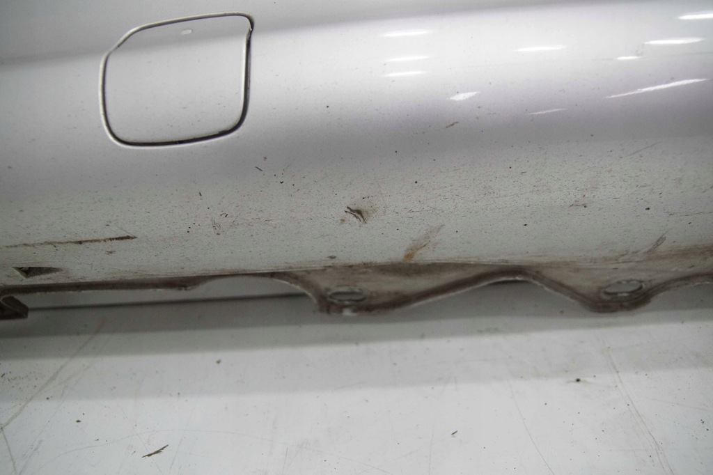 фото №4, Mercedes-benz оригинальный номер a2306980154 молдинг порог