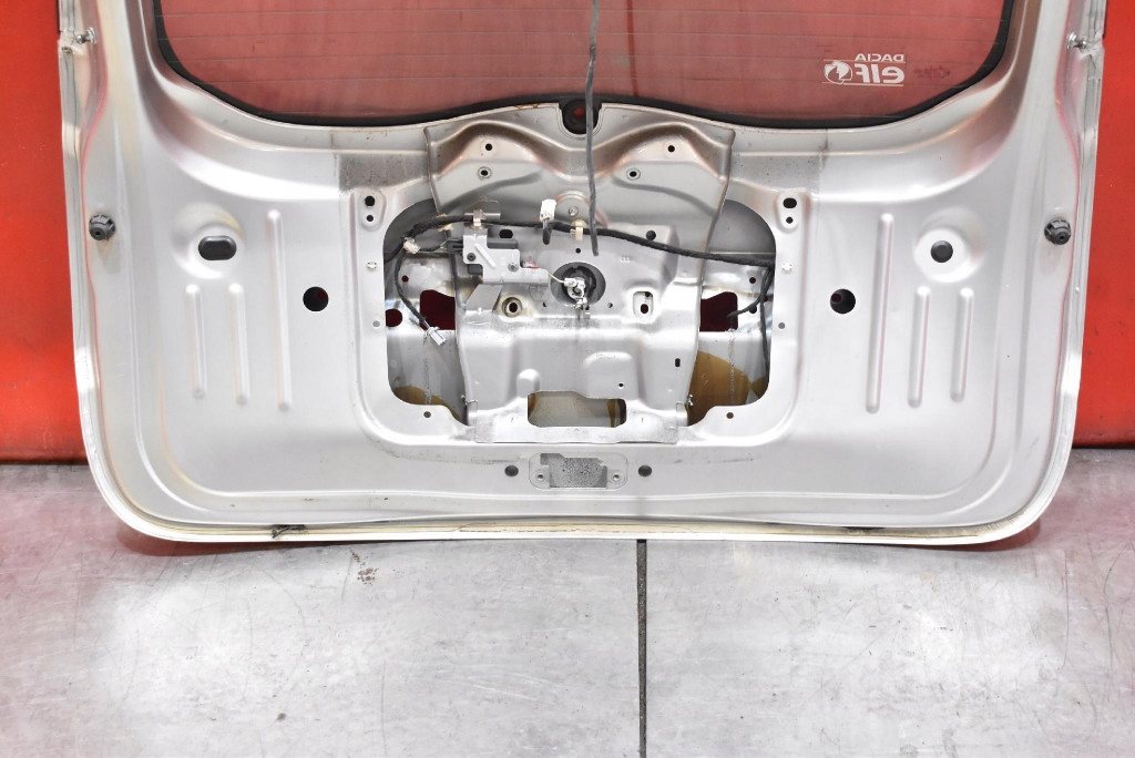 фото №14, Кришка багажника багажника задня задня ted69 dacia duster 1 i lift 13-17