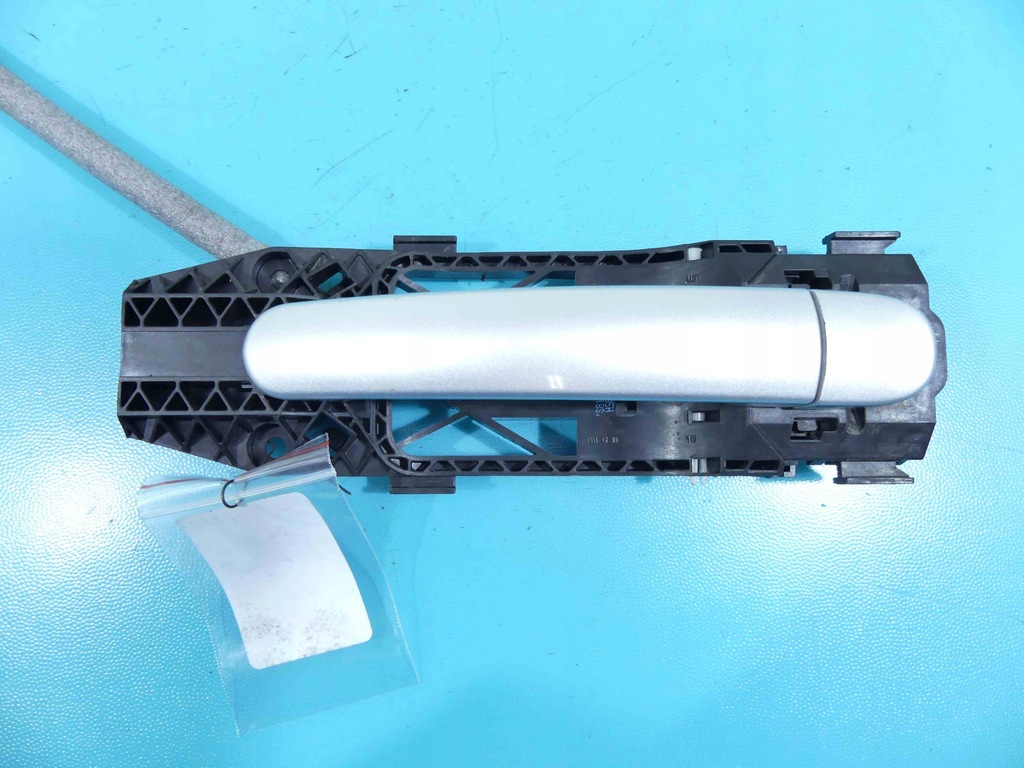 фото №2, Ручка задняя левая наружная skoda rapid 5n0837017e