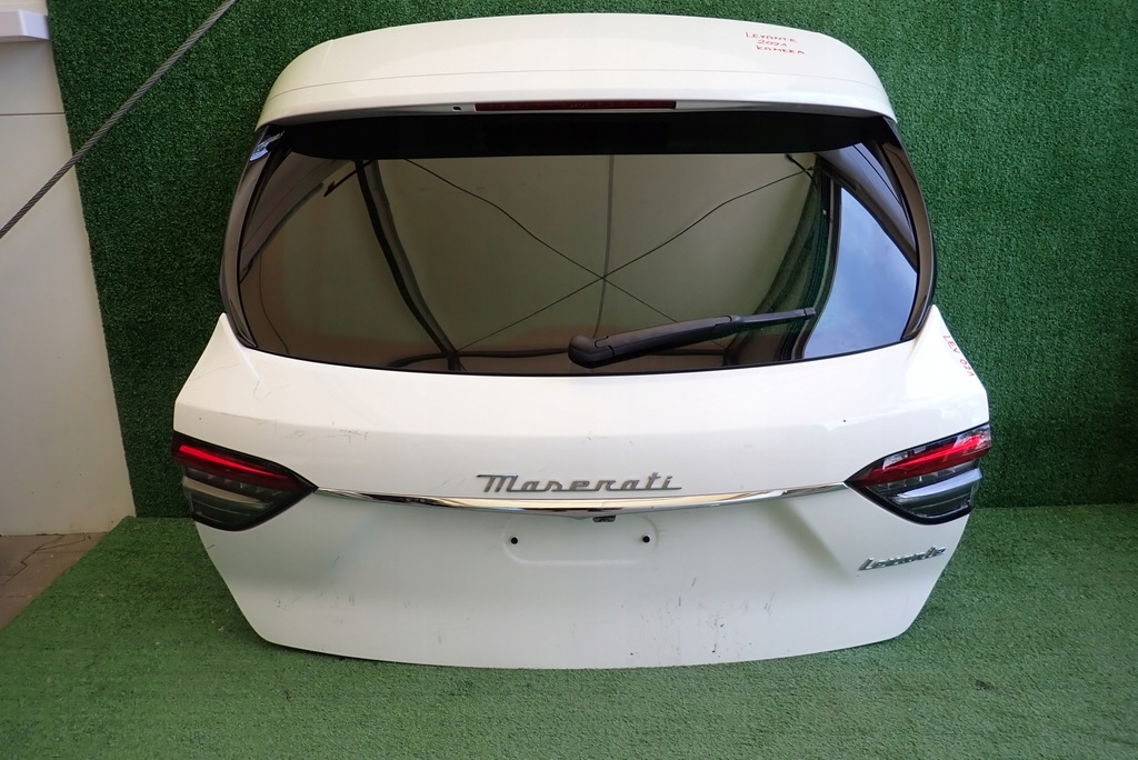 фото №1, Крышка багажника задняя задняя maserati levante lift 2021 камера