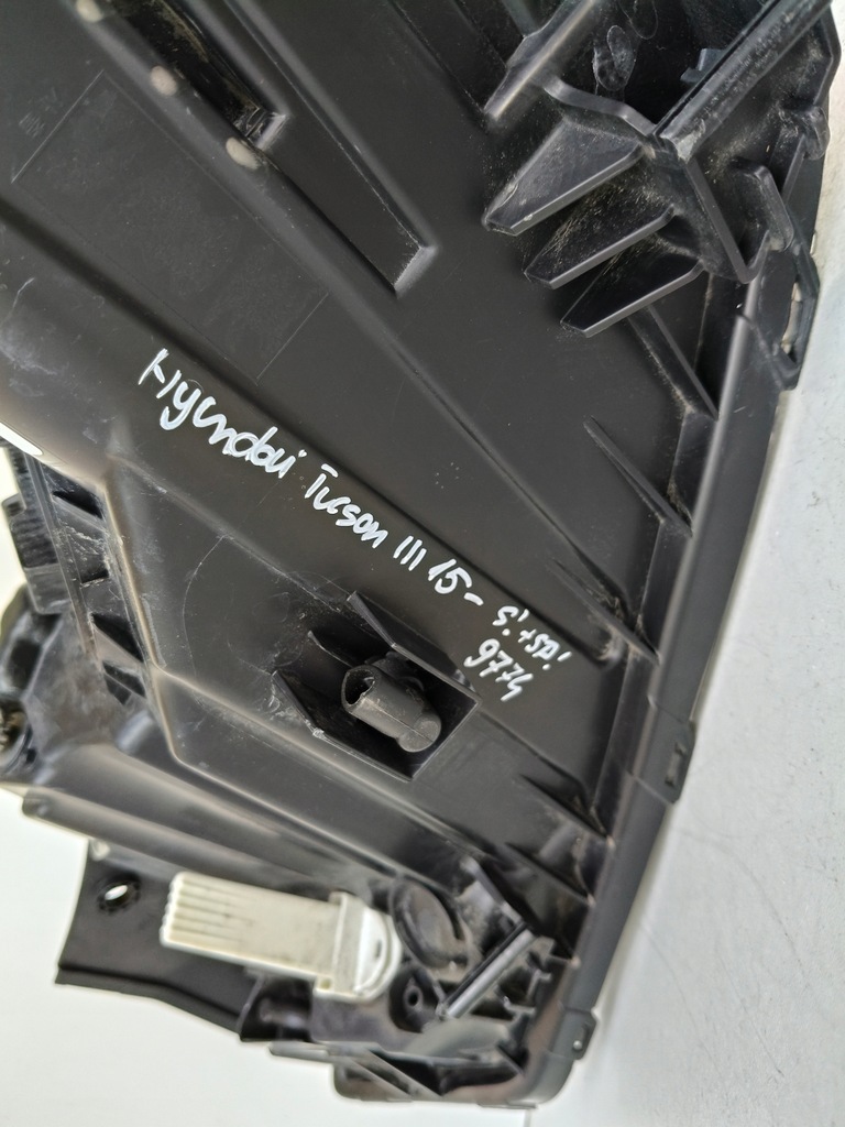 фото №10, Лампа правая фара hyundai tucson iii 15-