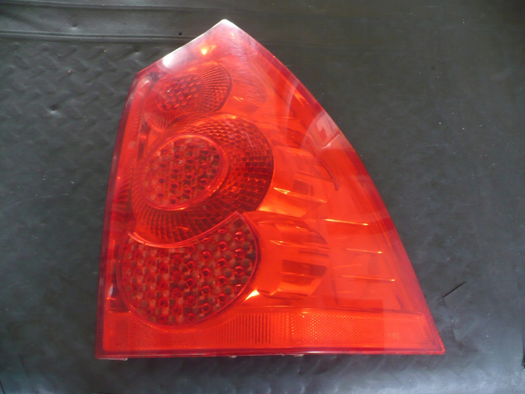 фото №1, Лампа правая задняя peugeot 307 sw kombi lift