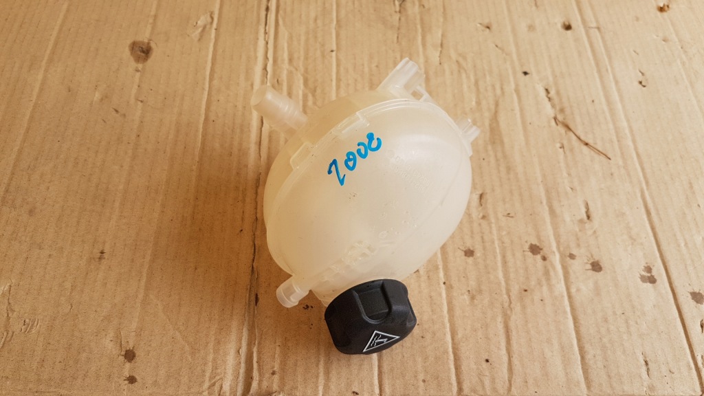 фото №1, Peugeot 208 бак розширювальний