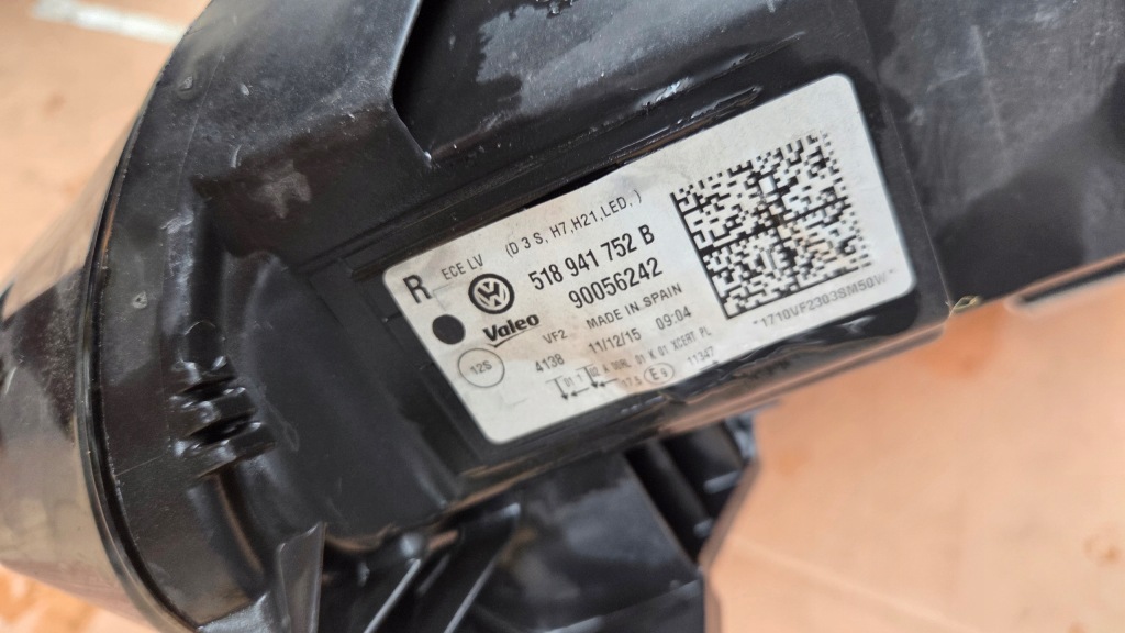 фото №12, Vw golf 7 vii sportsvan lift капот лампа led бампер перед крыло pas компьютер