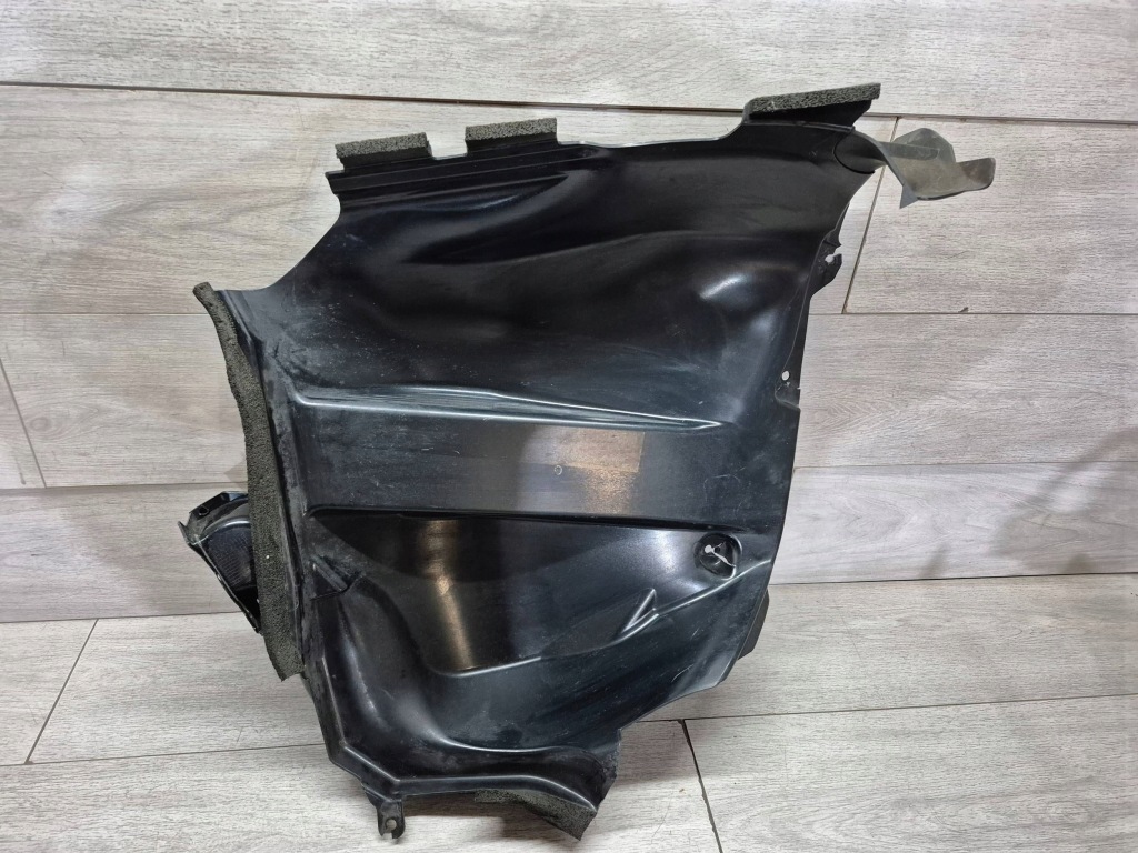 15124. ferrari f8 руль воздуха левая 862162 Цена