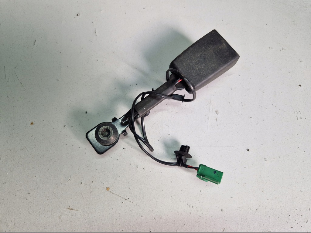 фото №1, Ford ka plus + клипса поперечина безопасности правая g1b5-a61208-bcw