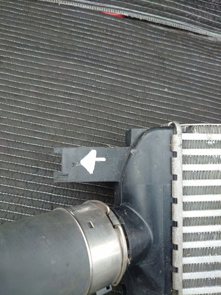 фото №6, Радиатор воздуха интеркулер clio iv