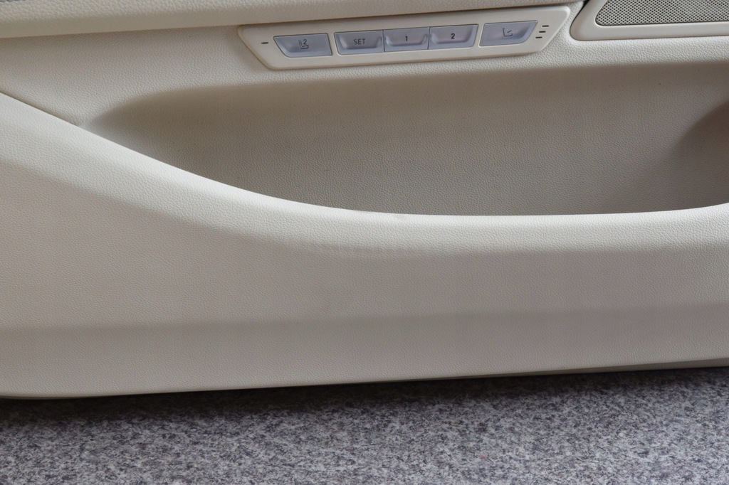 фото №4, Сиденья заднее сиденье середина салон bmw 7 g12 комфорт