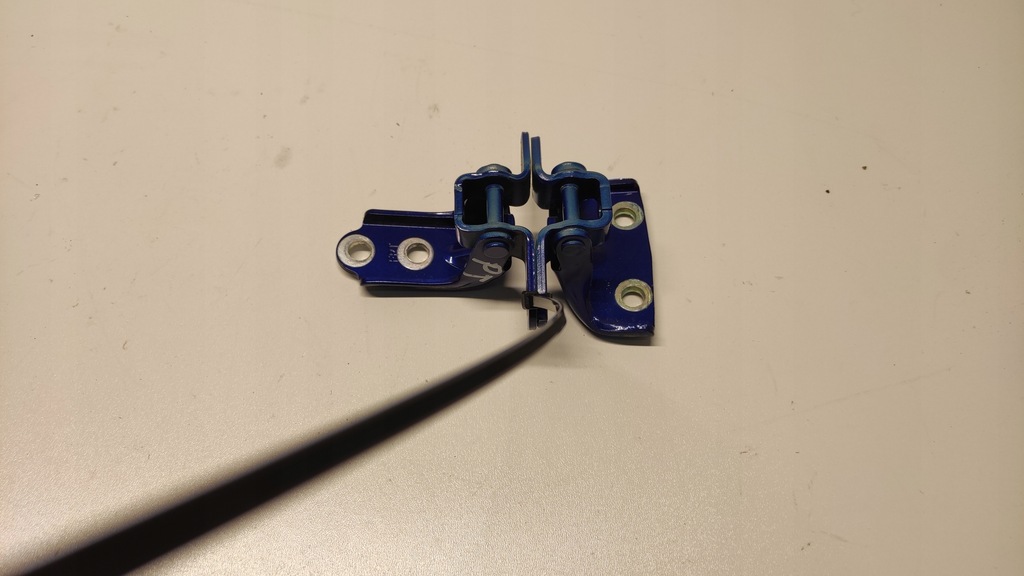 фото №1, Hyundai bayon петля петли дверь правый задняя правое задние yp5 21-24