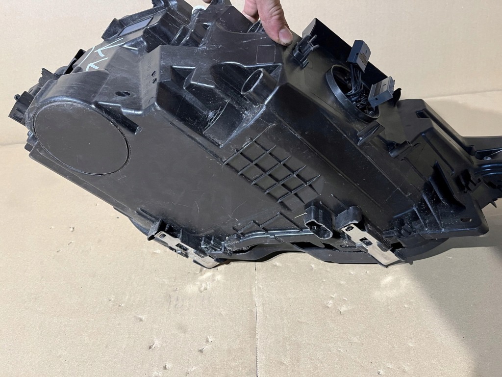 Volvo xc60 2 фара левый перед full led 31108596 Цена