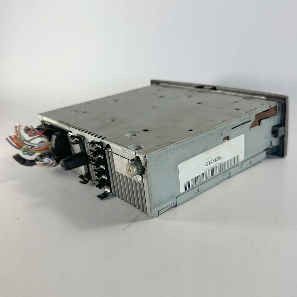 фото №4, Радиопроигрыватель becker renault scenic ii carminat 8200300854