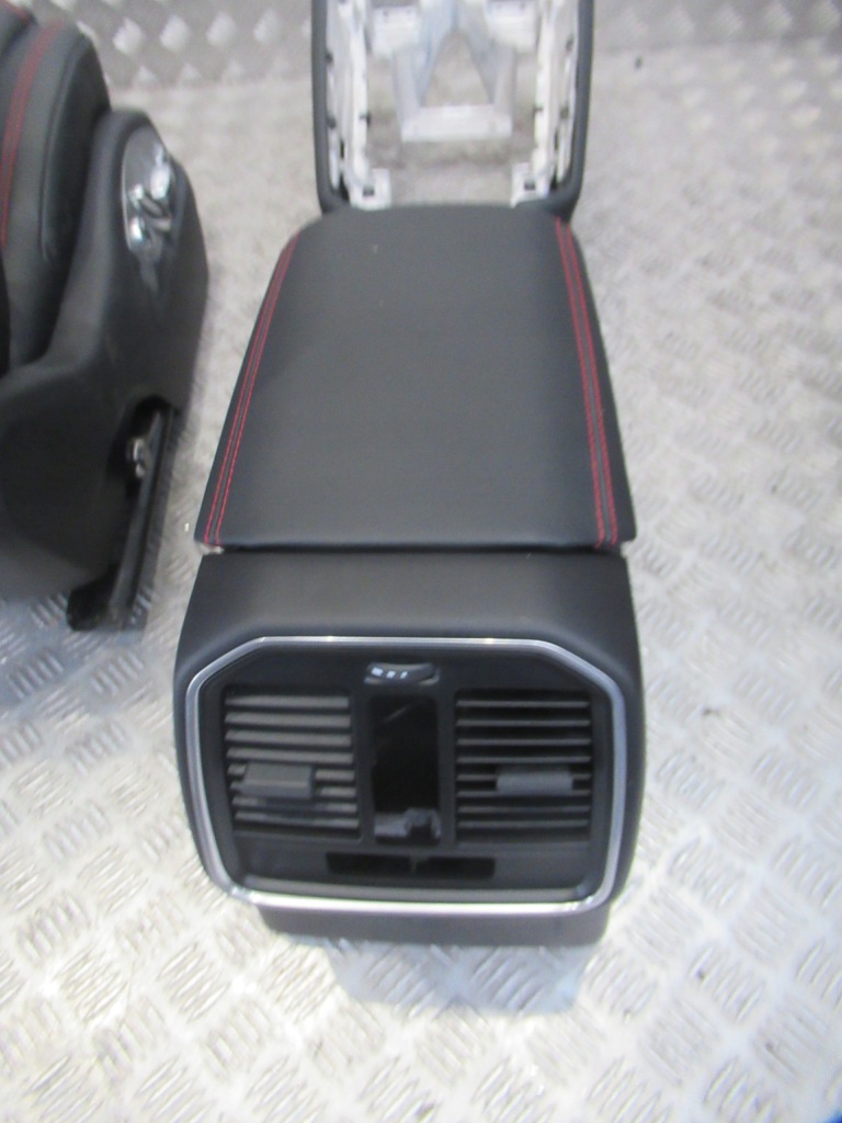 фото №7, Porsche macan lift gts шкіра сидіння заднє сидіння обшивки салон czerwona nic