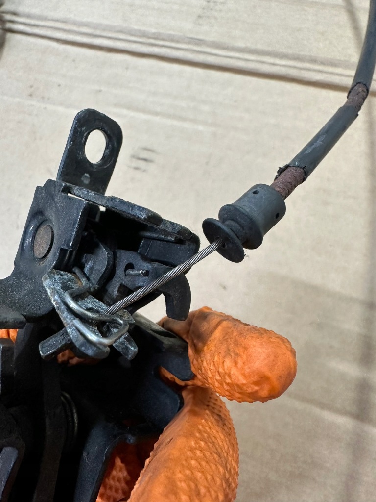 фото №8, Замок капот, замки, трос капот, тягa mercedes cl w216