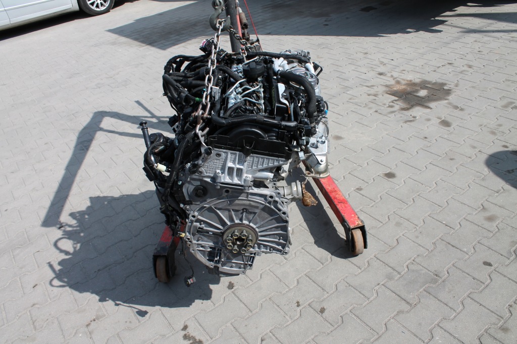 Двигатель комплектный  bmw b57d30b 70 tyskm Цена