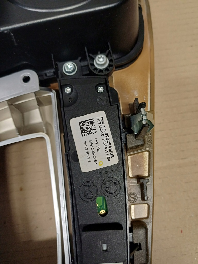 фото №12, Рамка dekor домкрата перемикання передач bmw 5 f10 f11 nr. 9206383 комплектна