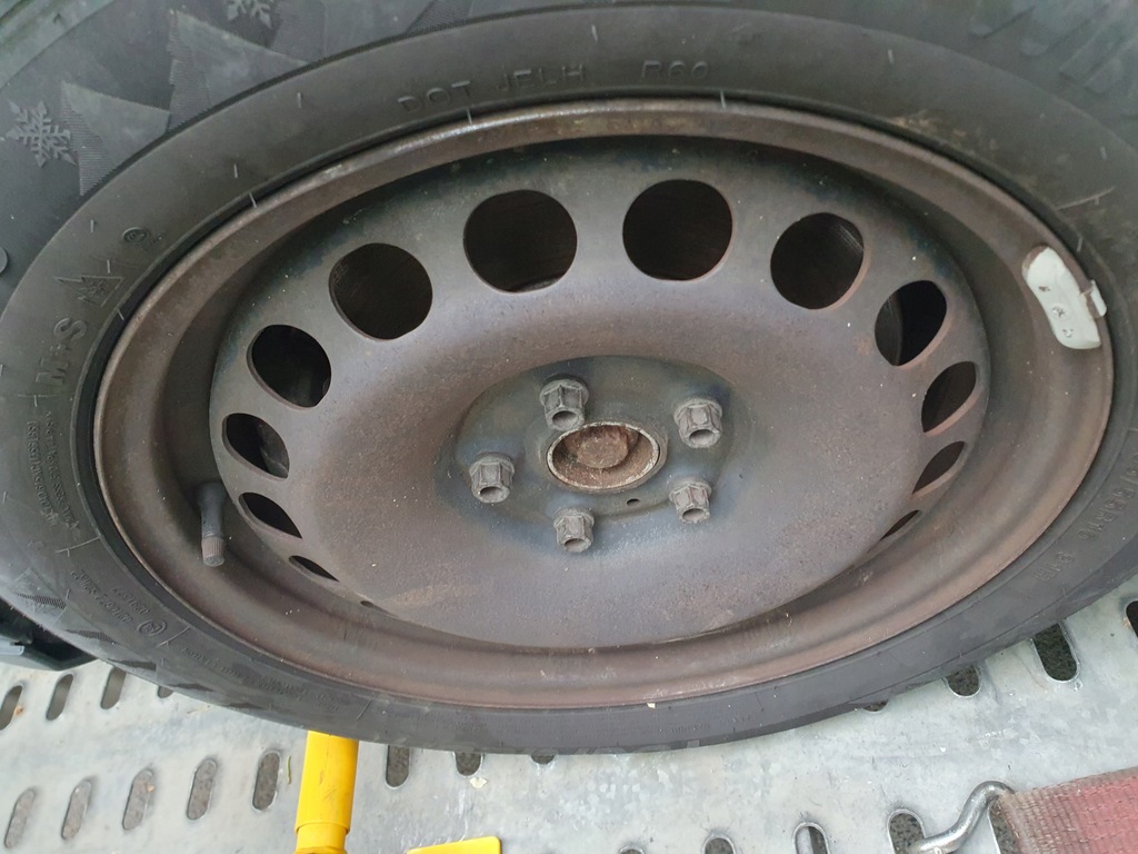 фото №11, Заглушки заглушка na рейлинги кровельные passat b6 08r 1.8 tsi kombi foto kpl