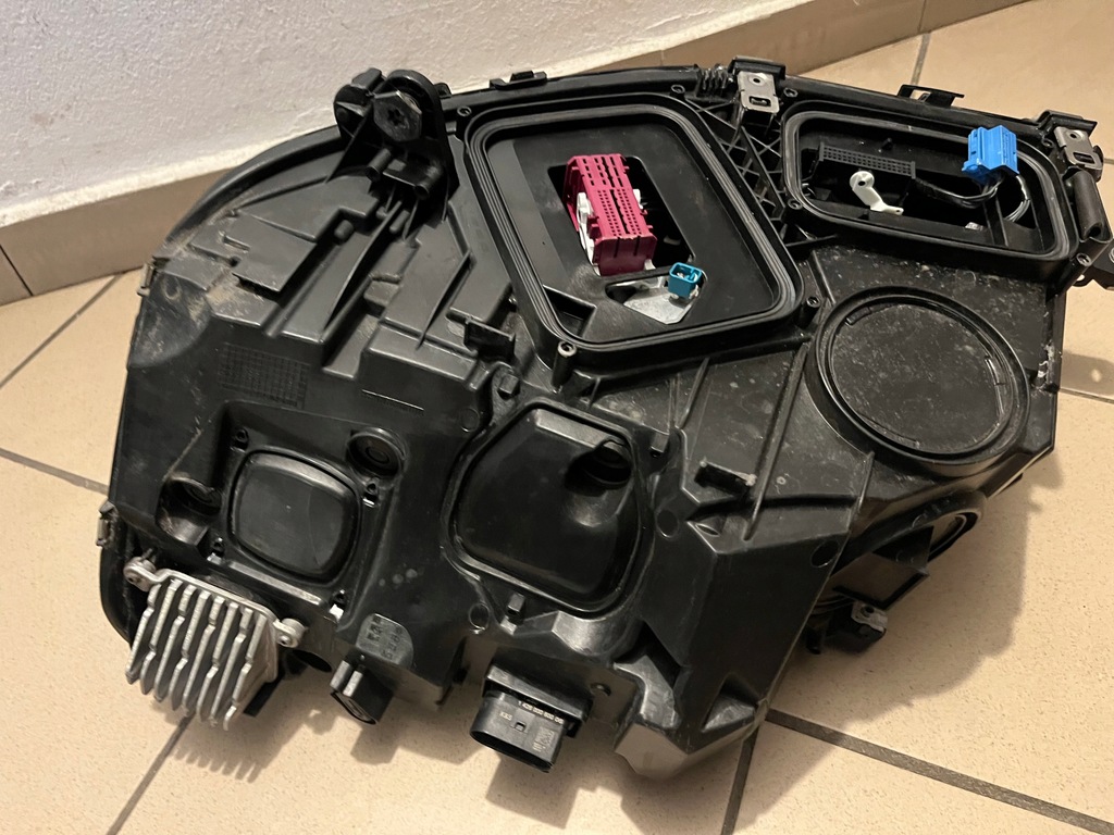 фото №13, Mercedes s w223 digital ніч лампа передня права a2239069203