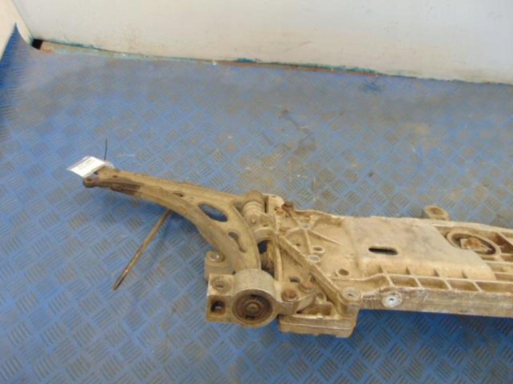 фото №7, Volkswagen caddy iii 1.9tdi підрамник двигуна