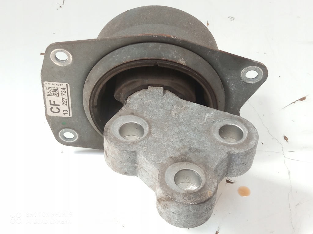 Купити Opel оригінальний номер 13227734cf