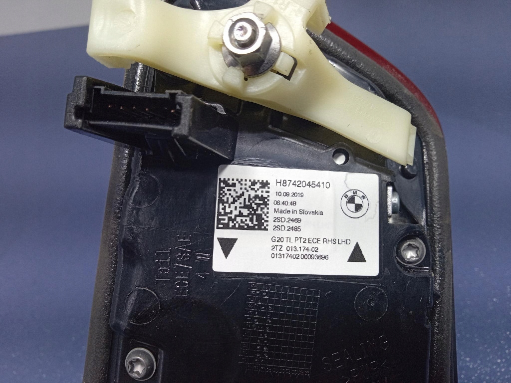 Bmw 3 g20 18- лампа кришки задній права європа 7420454 Зі Шроту