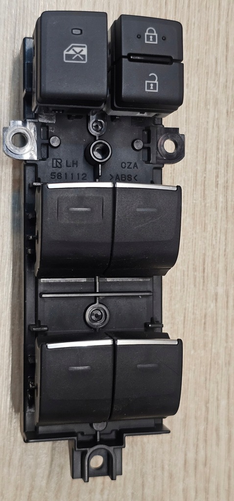 фото №14, Toyota corolla xii e21 панель керування вікон перемикач лівий 84040-02160