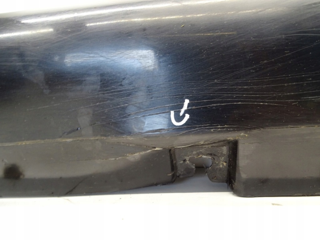 фото №7, Молдинг порог накладка порог правая audi rs3 8p lz9y