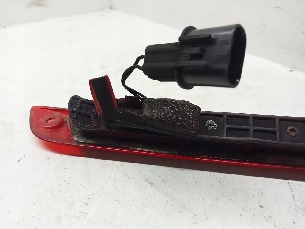 фото №8, Hyundai h350 2014- третий свет стоп europa