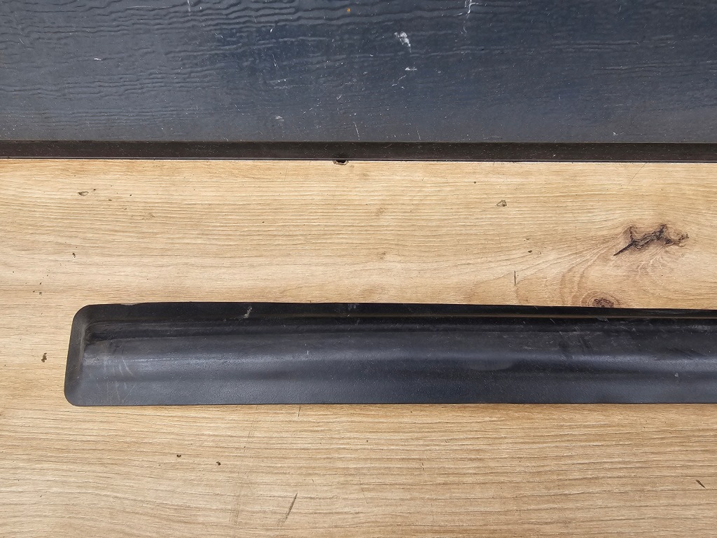 Прокладка дверь стойка левая opel astra h 013123710lh Киев