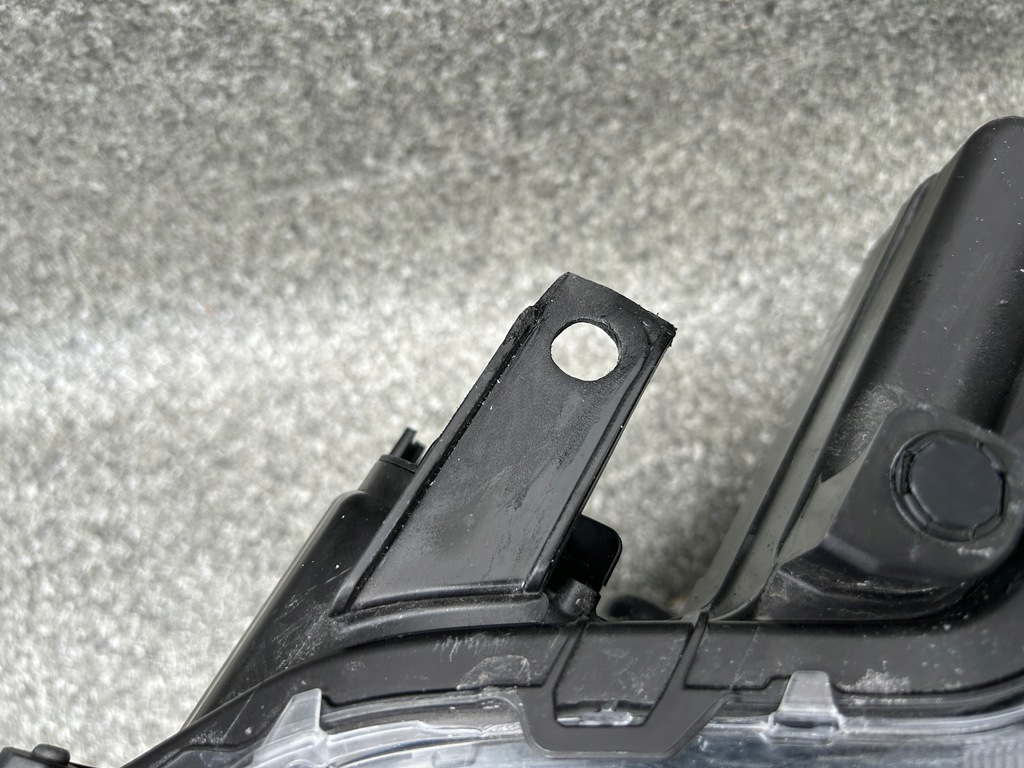 фото №7, Лампа левая передняя toyota yaris cross full led 0d-312 poznań