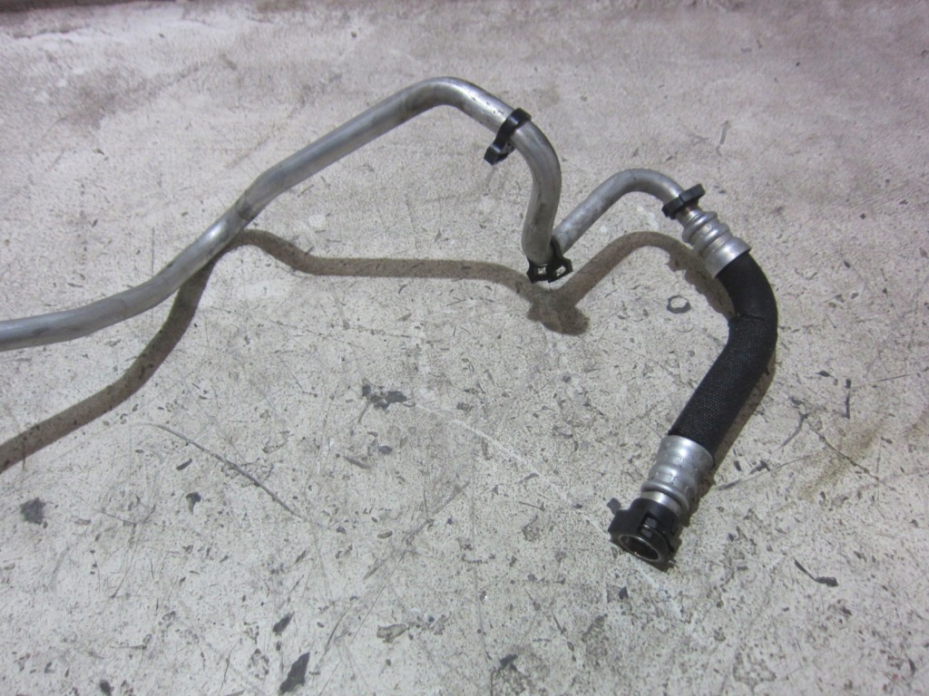 фото №10, Bmw 7 f02 f10 f07 n55 шланг радиатора масла подающий 17227636879 7636879