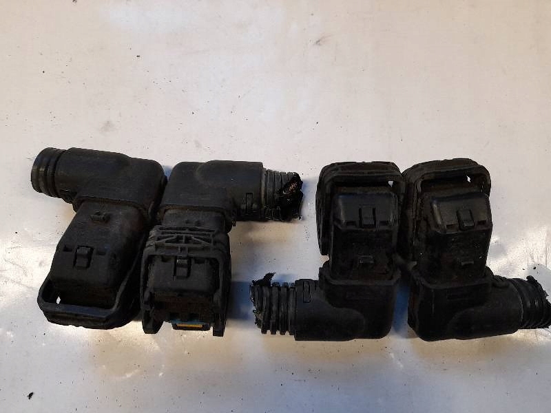 фото №3, Разъёмы компьютер 1.2 8v fiat punto ii 2