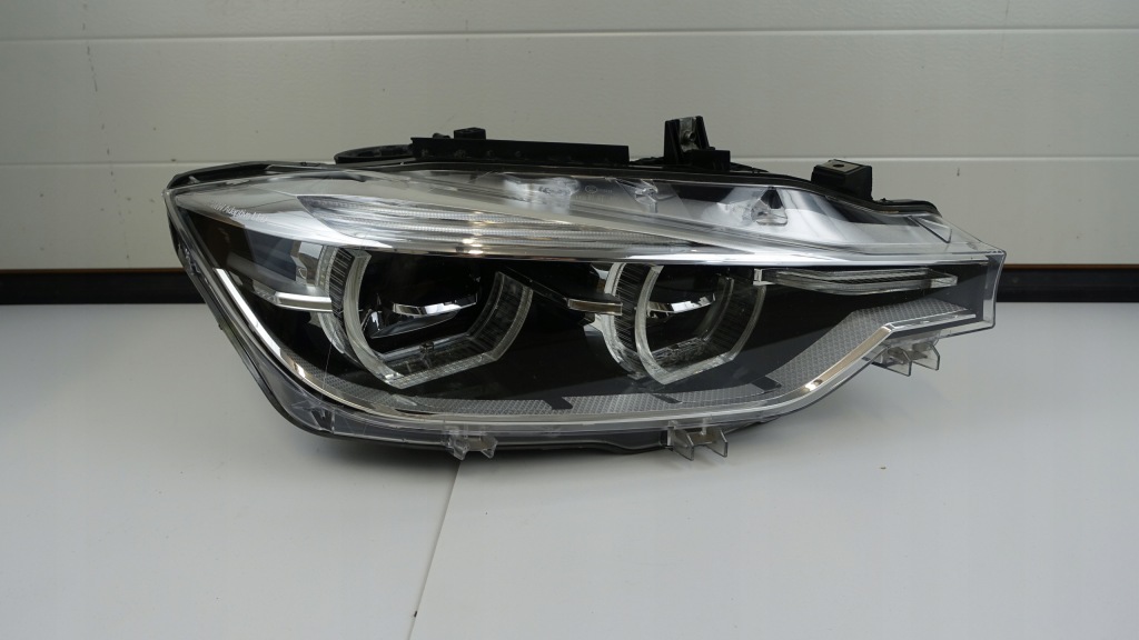 фото №1, Bmw 3 f30 f31 lift лампа правая адаптивный full led